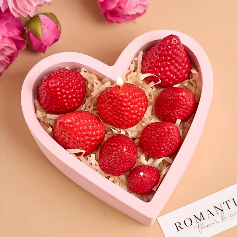 Strawberry Silicone Candle Mol - огляд і ціна Candle Making Diy
